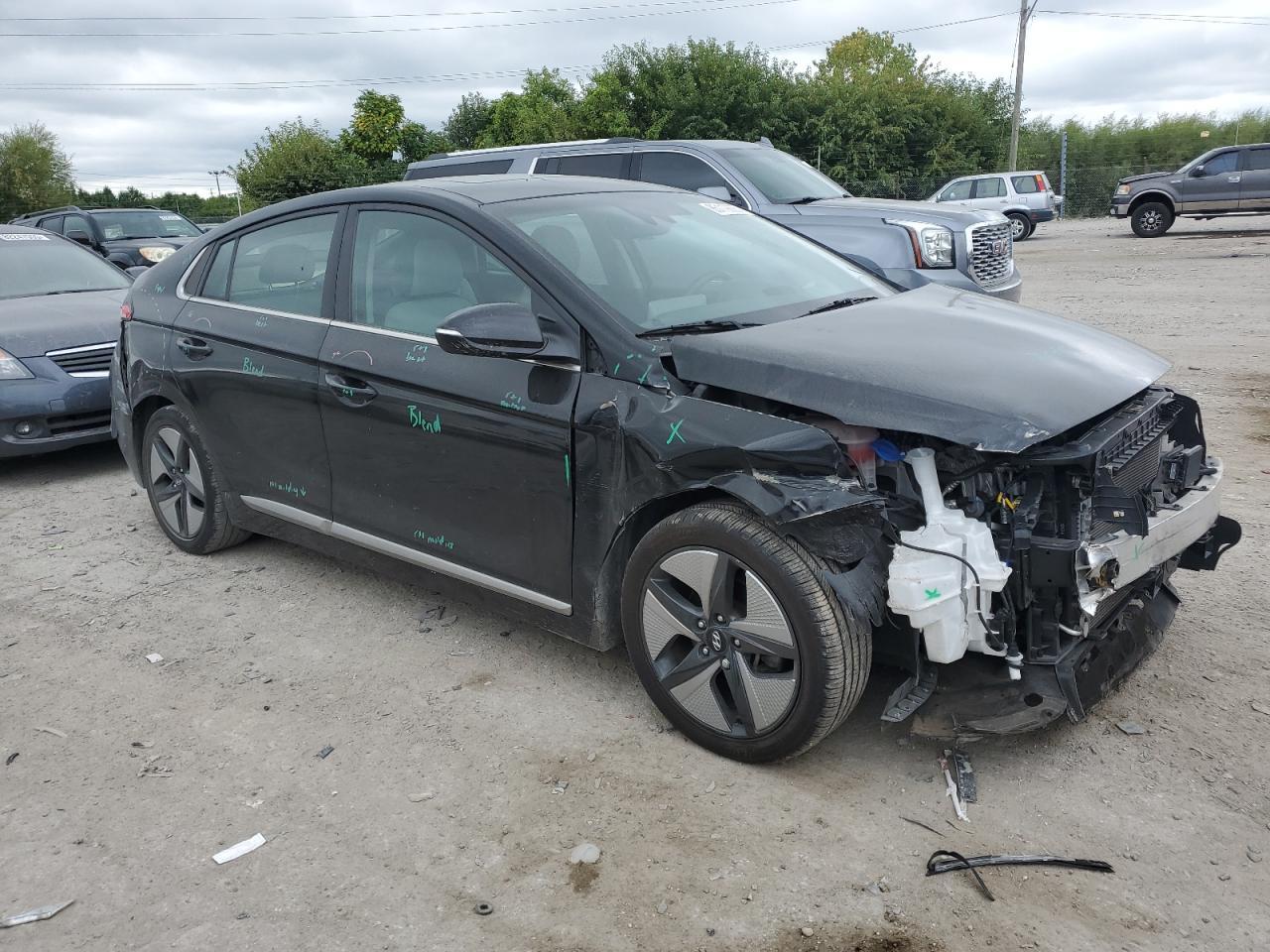 2022 Hyundai Ioniq Sel - Image 4