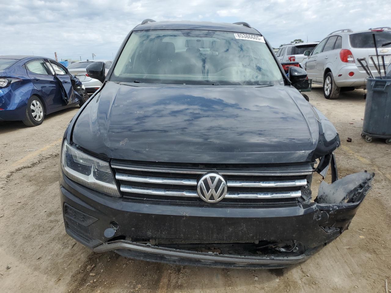 2018 Volkswagen Tiguan S - Фото 5