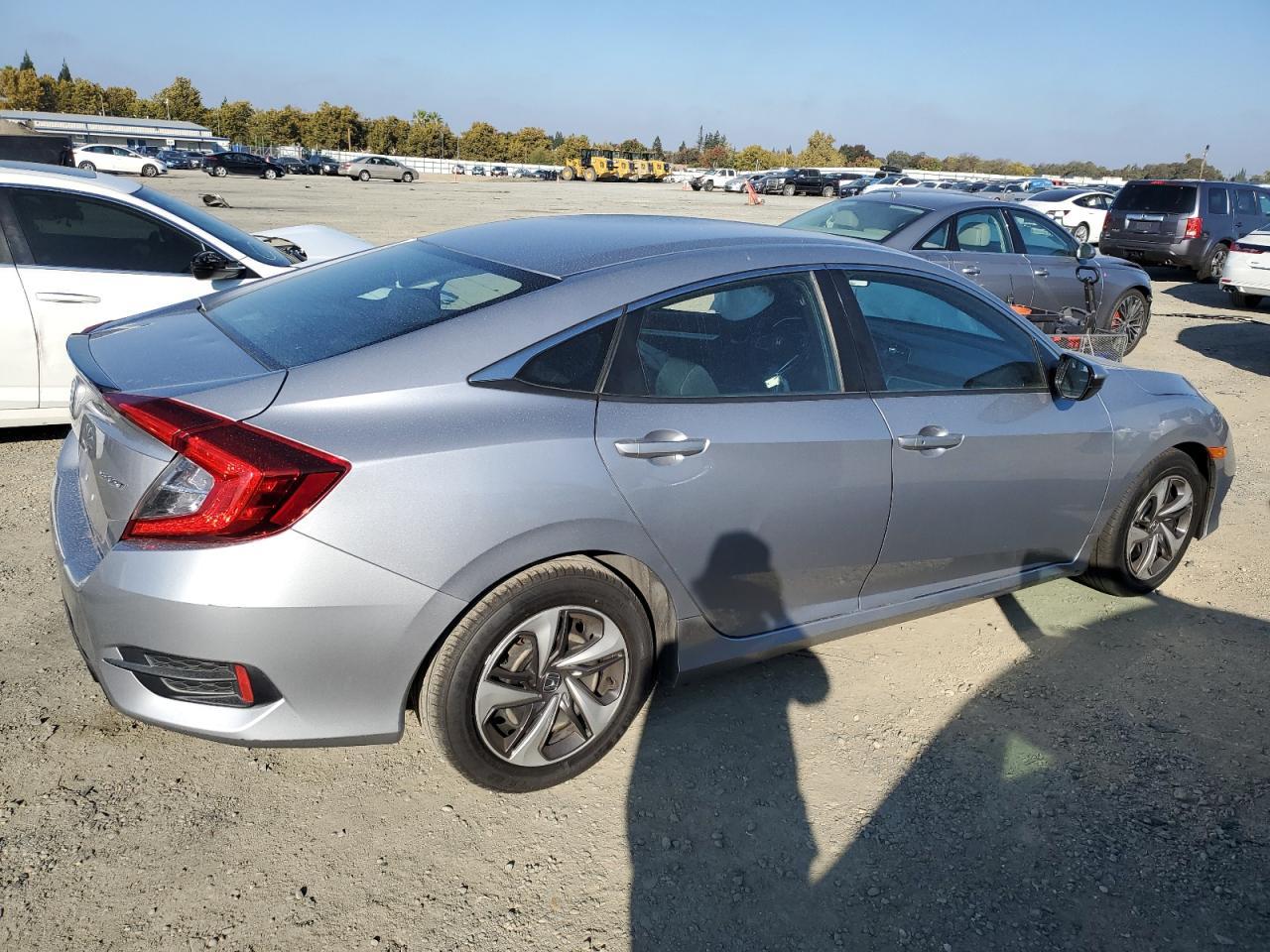 2019 Honda Civic Sport - Фото 3