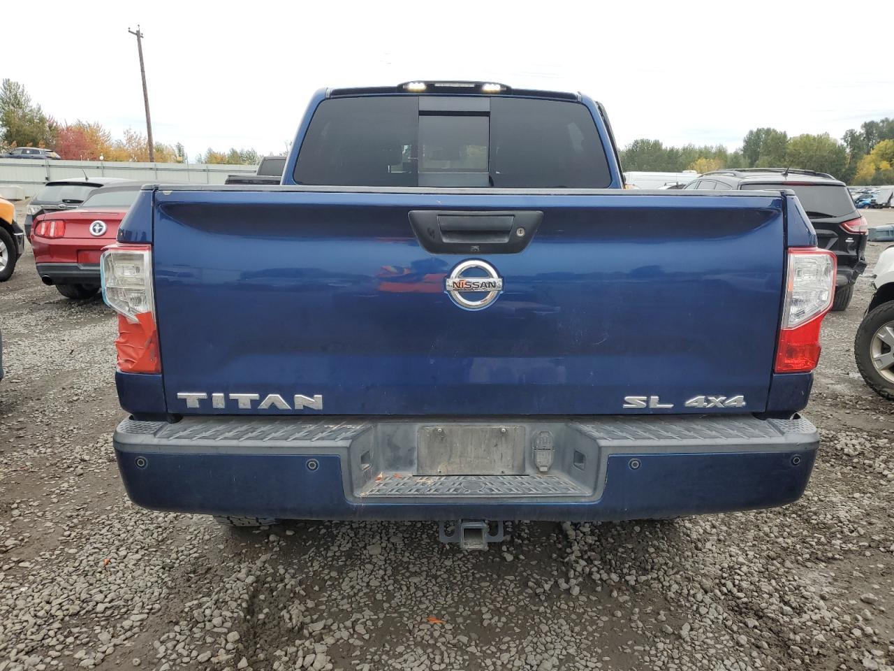 2017 Nissan Titan Sv - Image 6