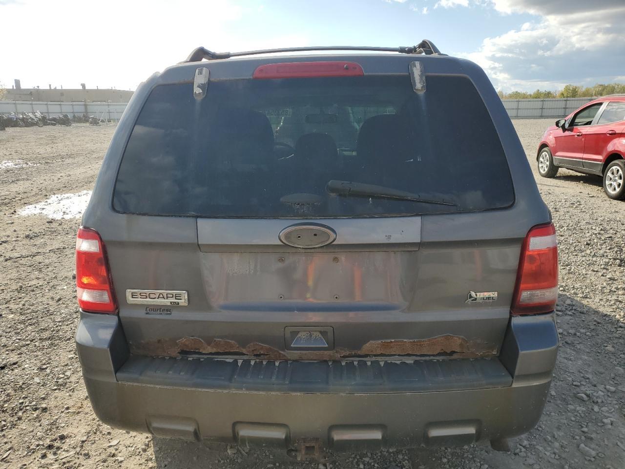 2012 Ford Escape Xlt - Image 6