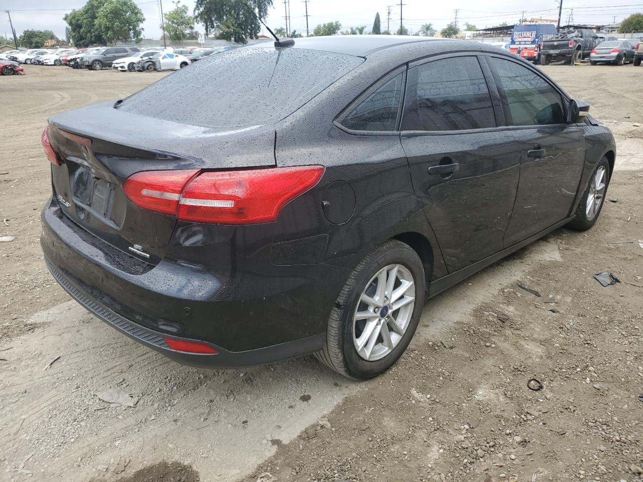 2016 Ford Focus Se - Фото 3