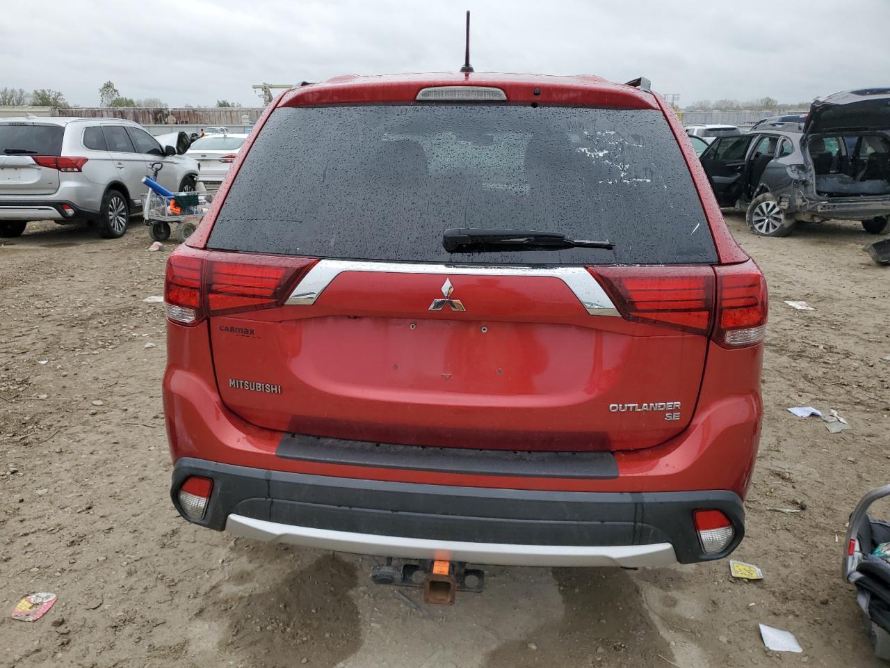 2016 Mitsubishi Outlander Se - Фото 6