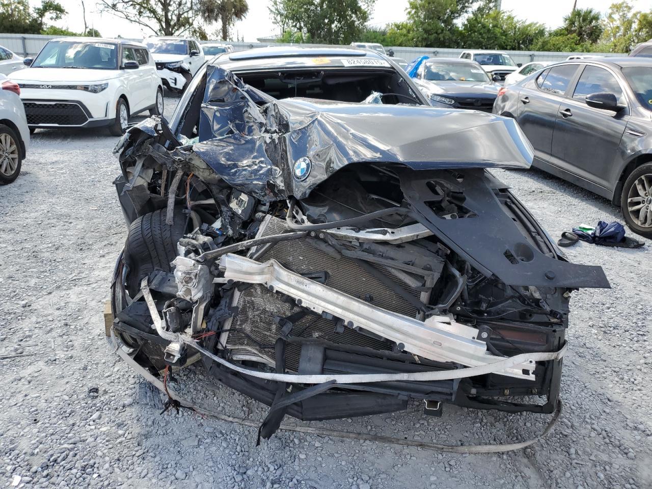 2017 BMW 530 I - Фото 5