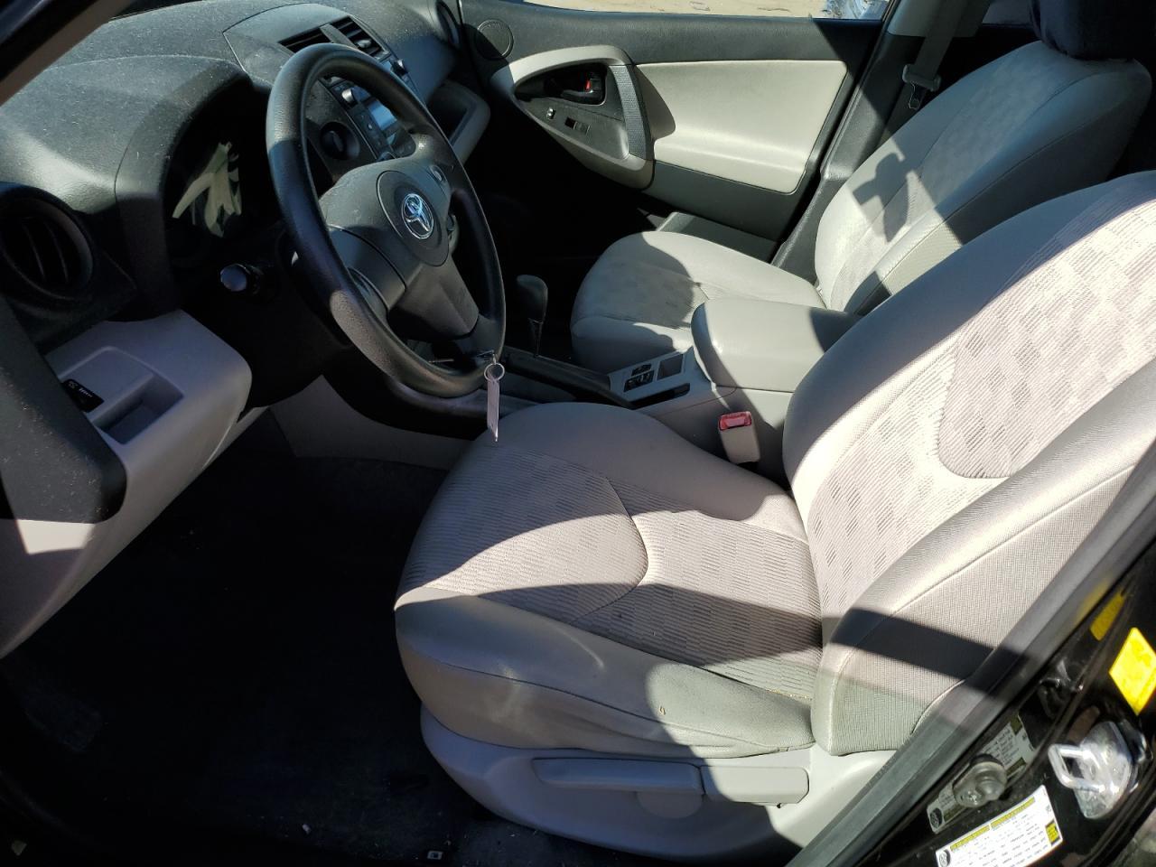 2011 Toyota Rav4 - Фото 7