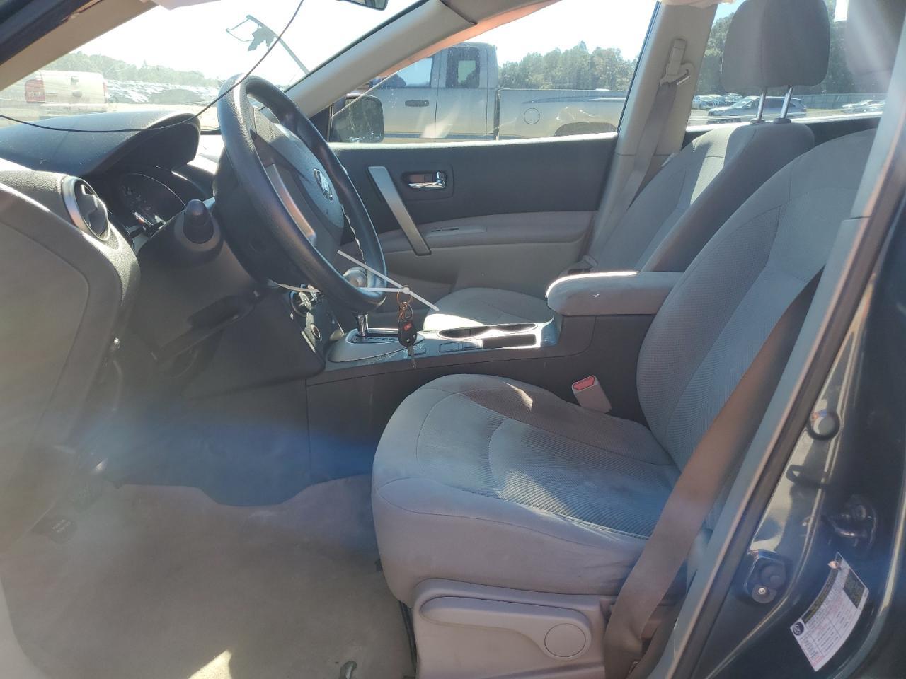 2014 Nissan Rogue Select S - Image 7