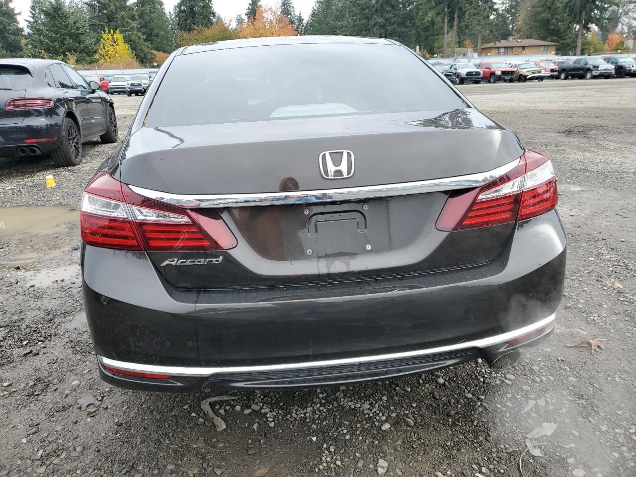 2017 Honda Accord Lx - Image 6