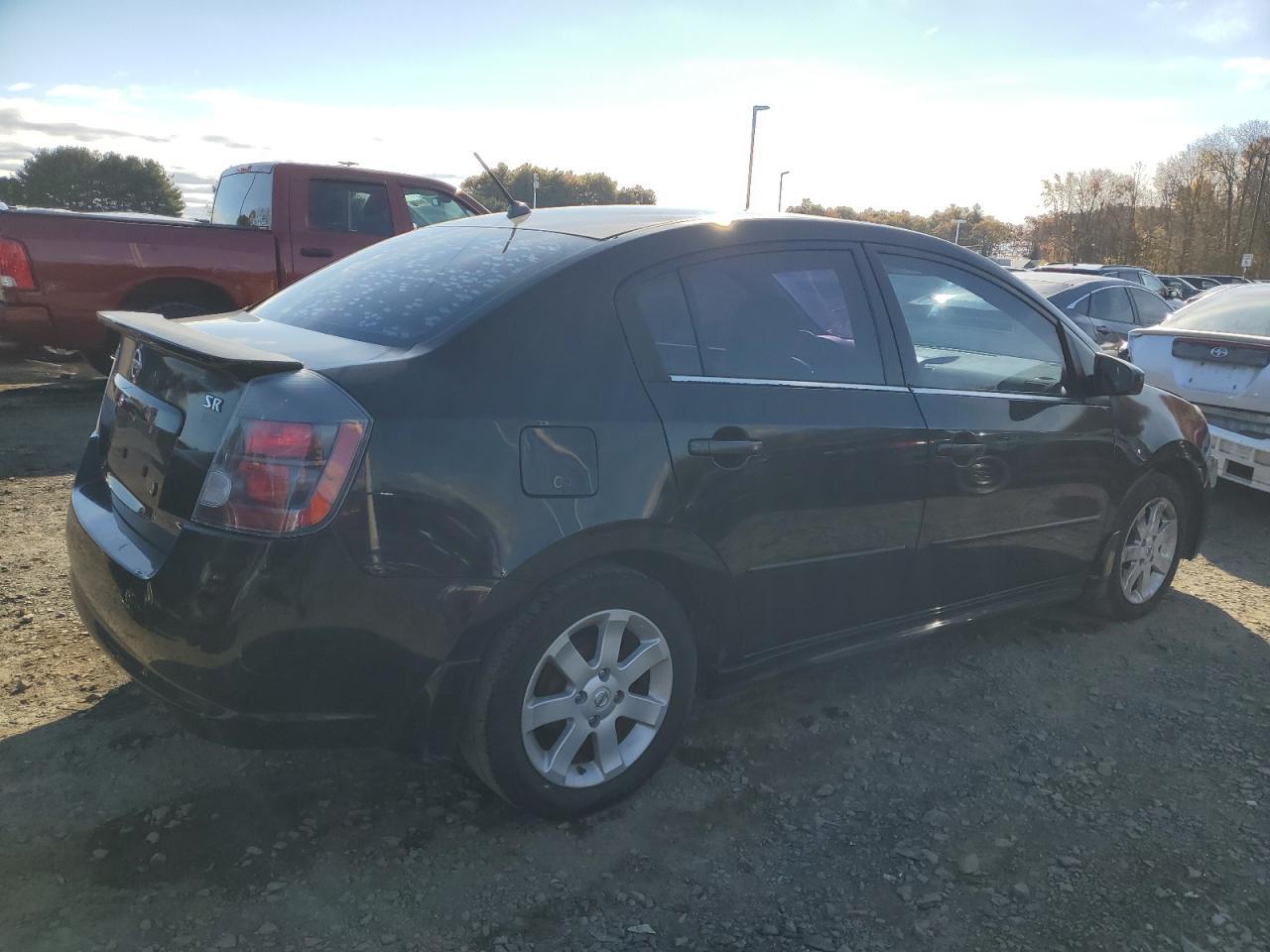 2009 Nissan Sentra 2.0 - Фото 3