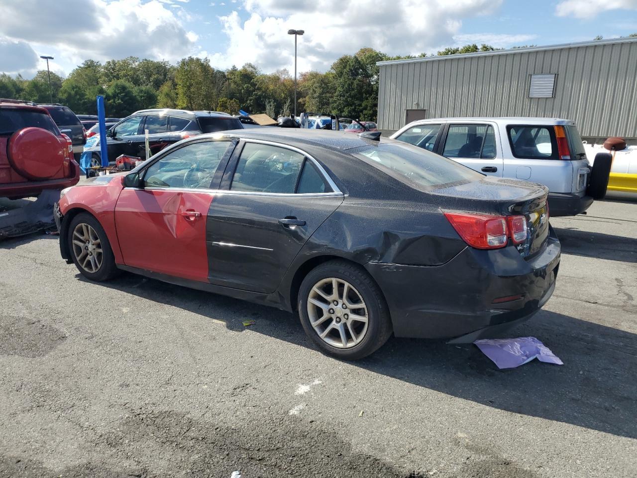 2015 Chevrolet Malibu 1Lt - Фото 2