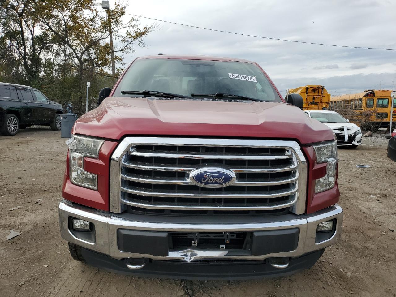 2015 Ford F150 Super Cab - Фото 5