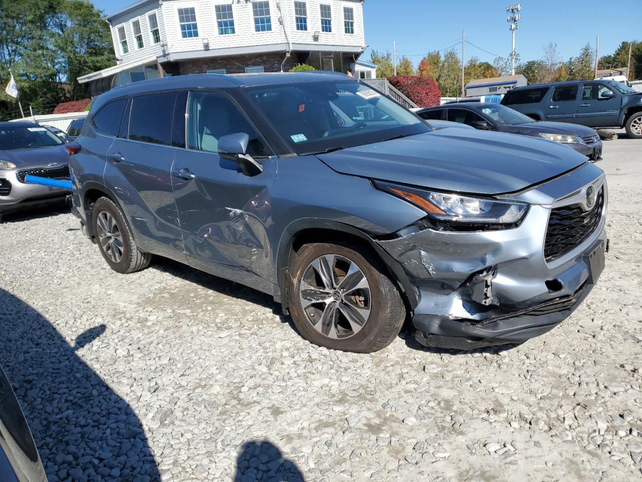 2020 Toyota Highlander Xle - Image 4