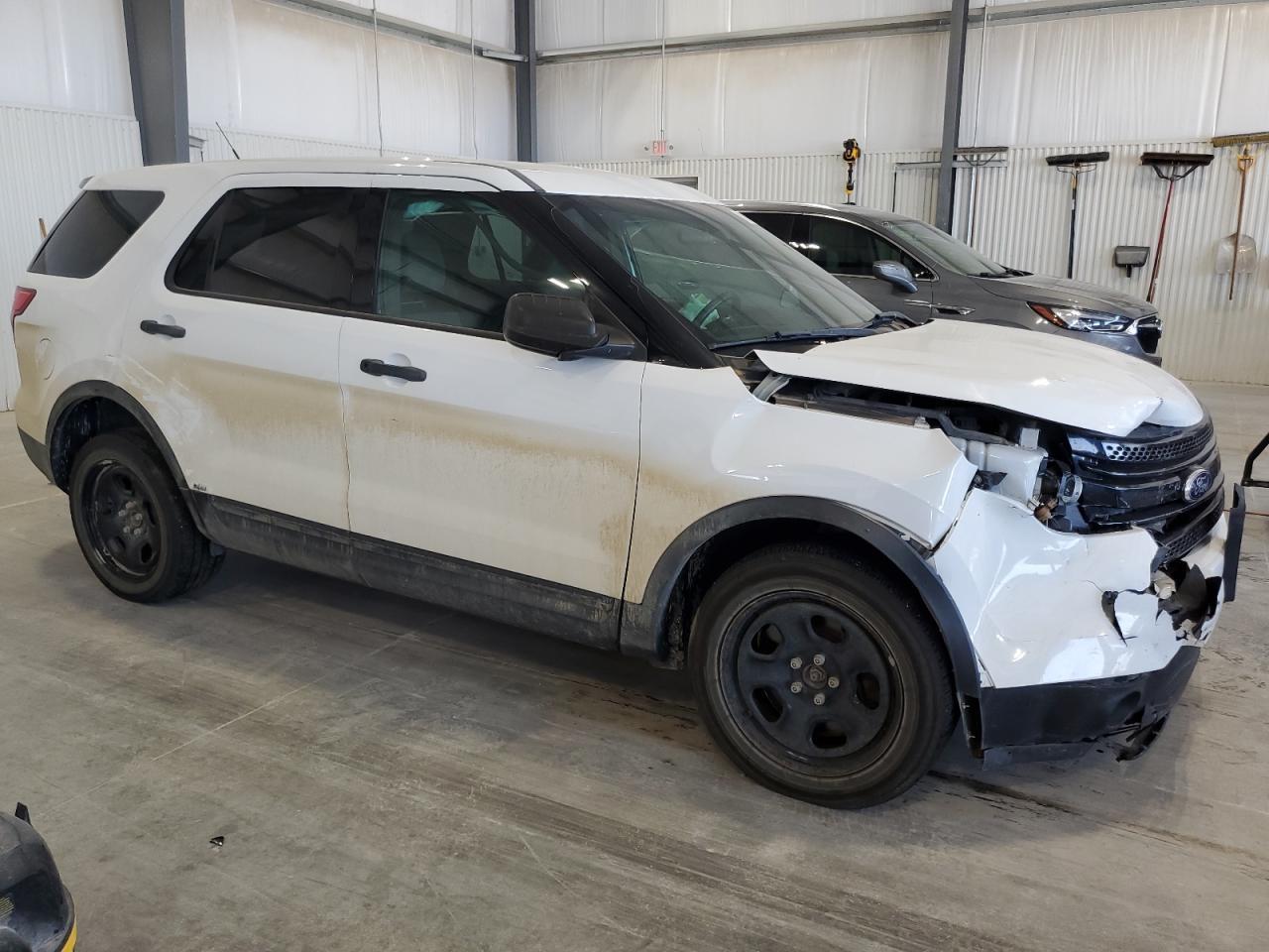 2013 Ford Explorer - Фото 4