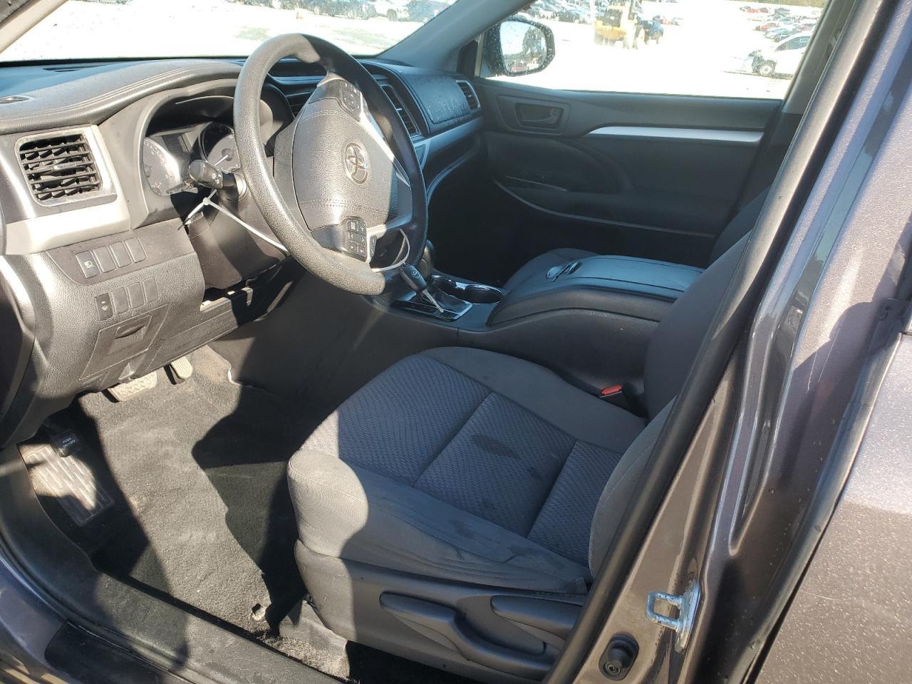 2019 Toyota Highlander Le - Фото 7