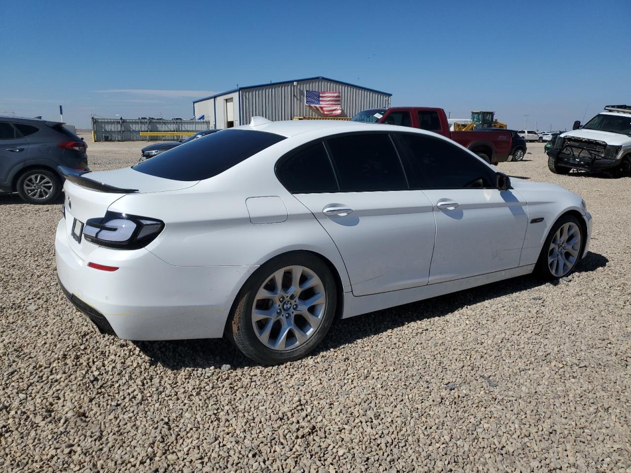 2013 BMW 535 I - Image 3