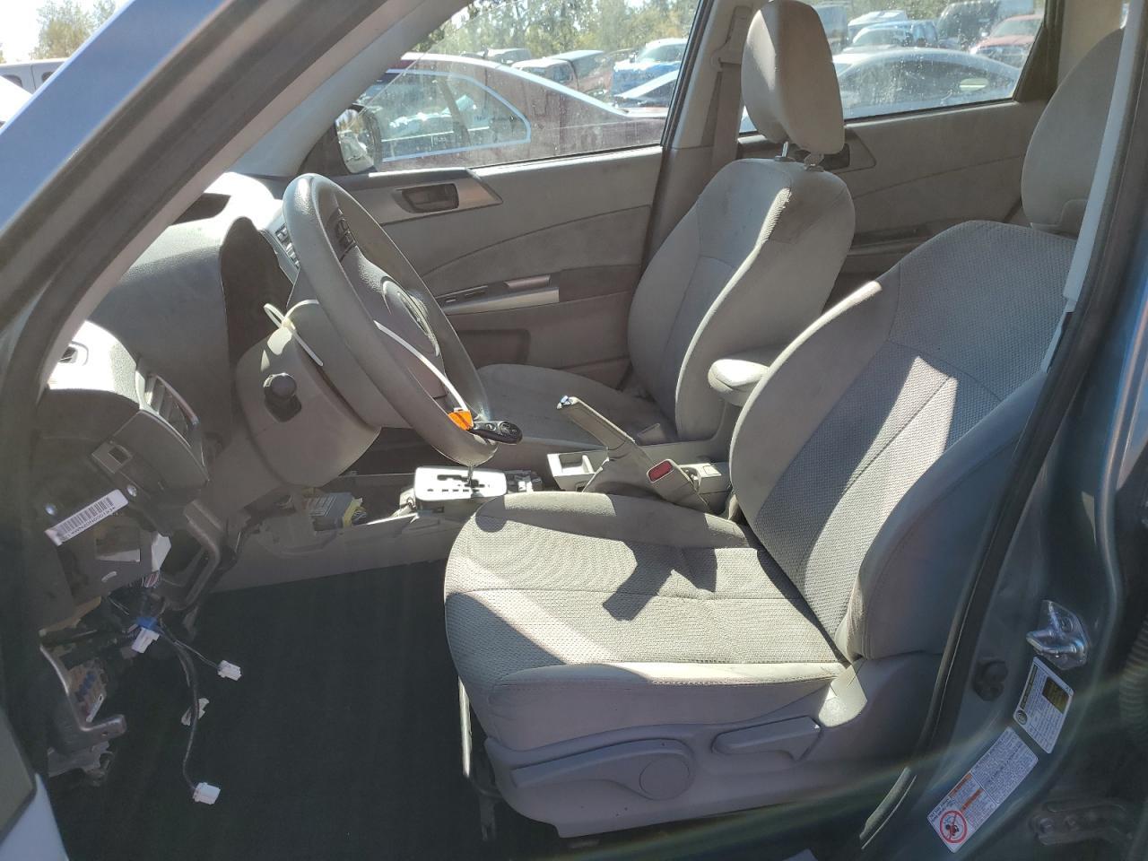 2011 Subaru Forester 2.5X - Фото 7