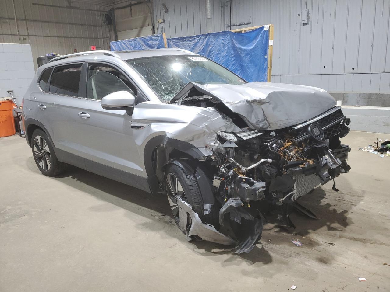 2024 Volkswagen Taos Se - Image 4