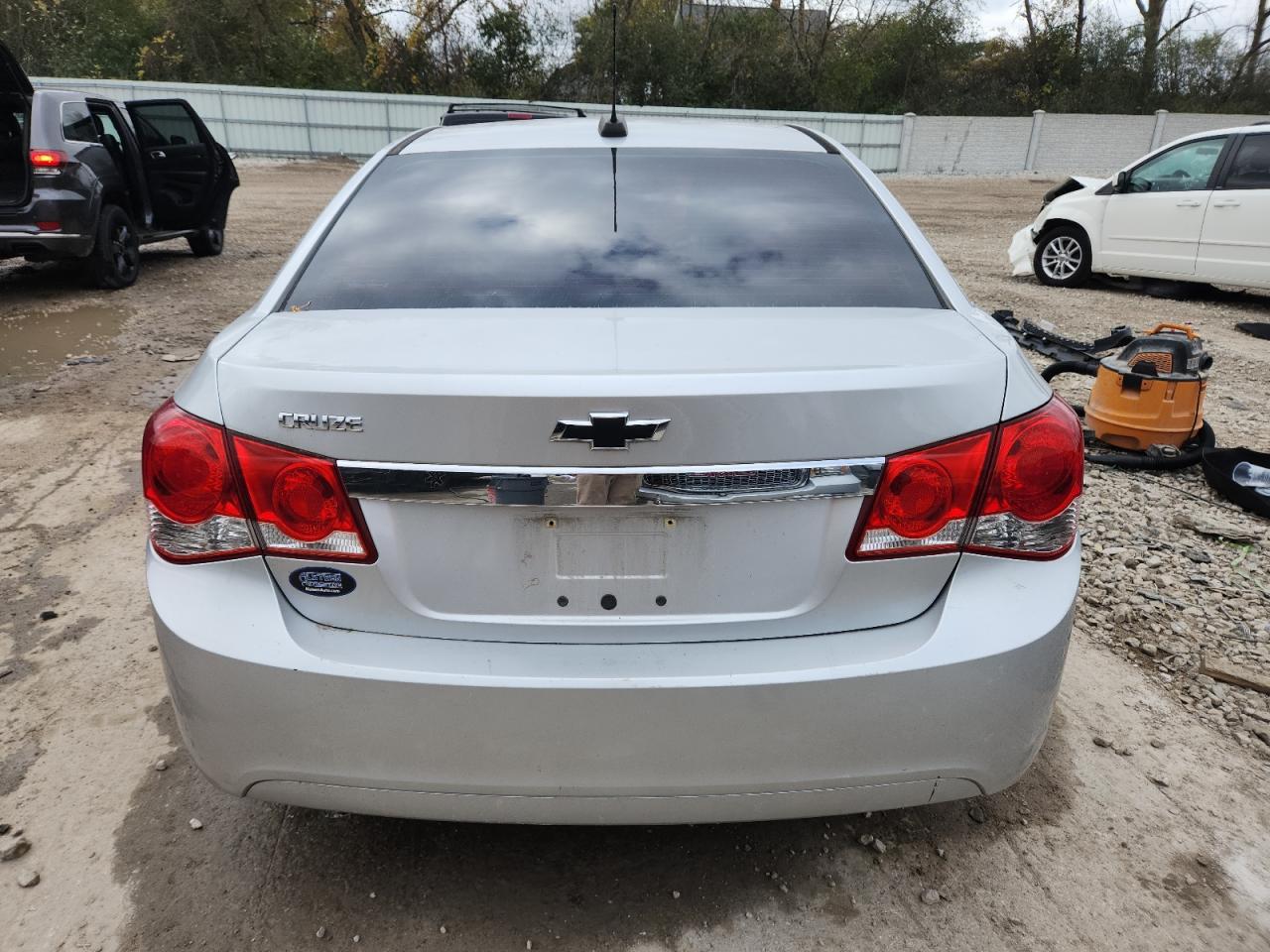 2016 Chevrolet Cruze Limited Ls - Фото 6