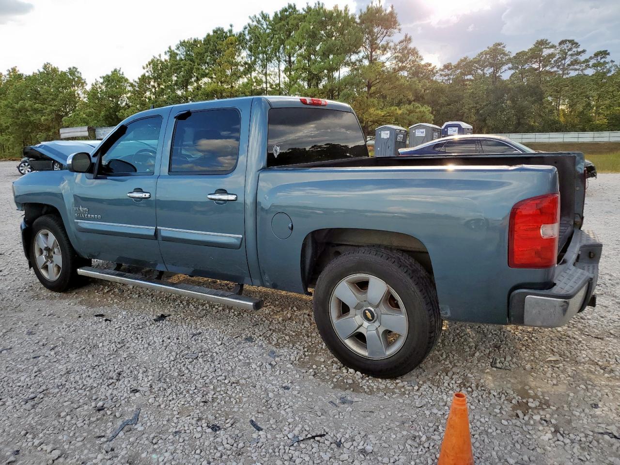 2011 Chevrolet Silverado C1500 Lt - Фото 2