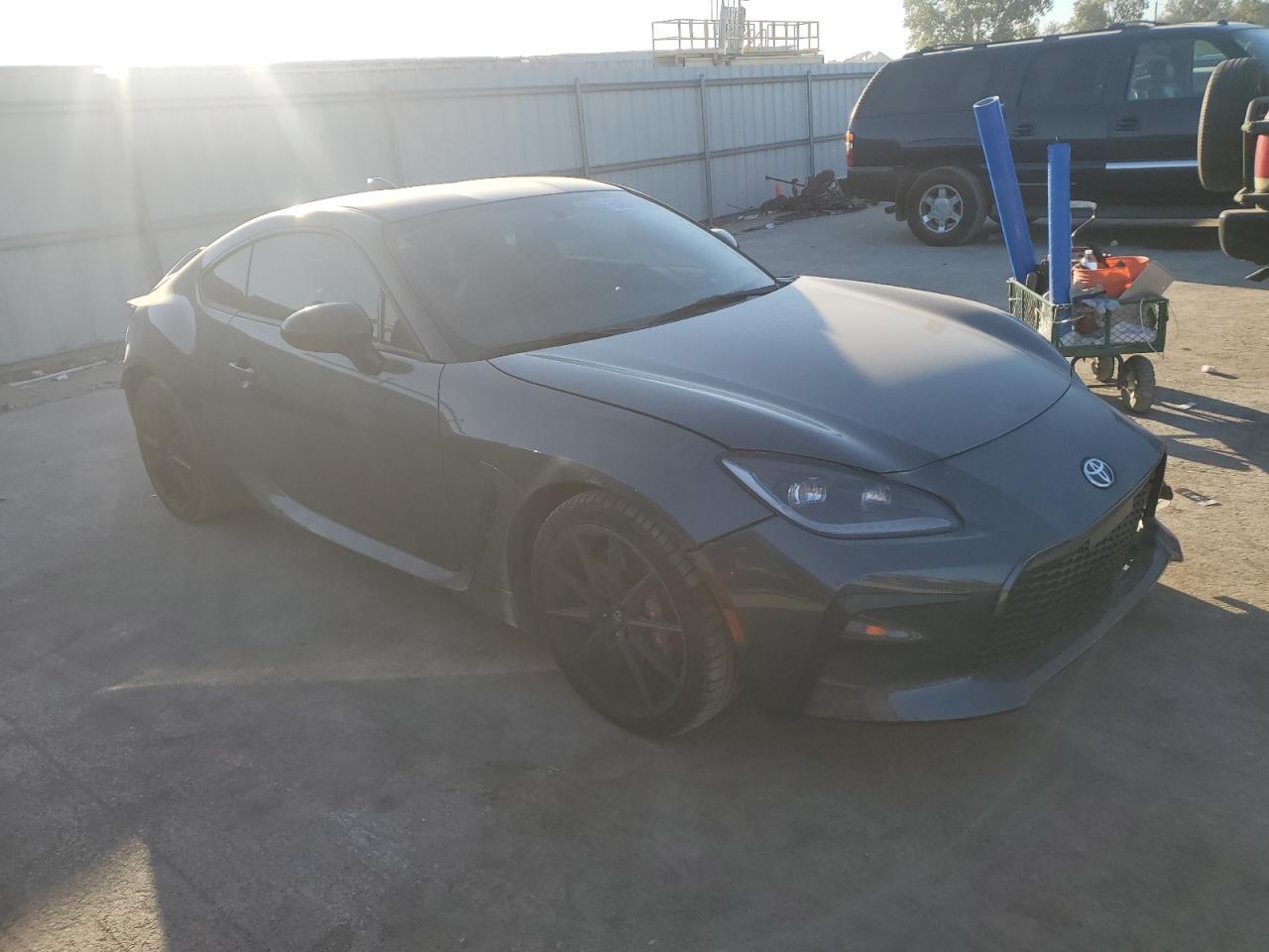 2025 Toyota Gr 86 Premium - Image 4