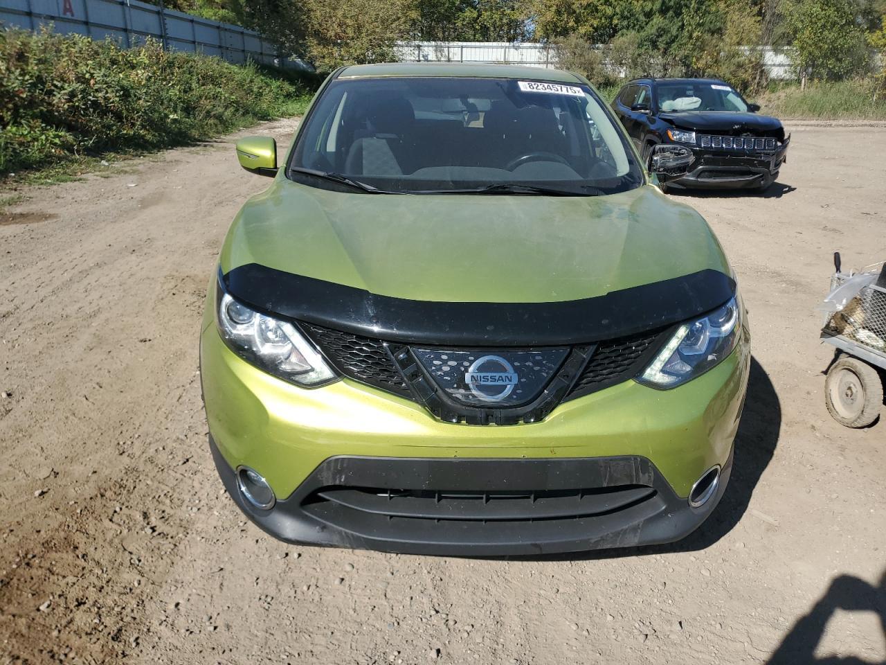 2018 Nissan Rogue Sport S - Image 5