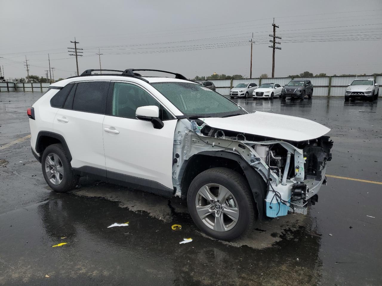 2025 Toyota Rav4 Xle - Image 4