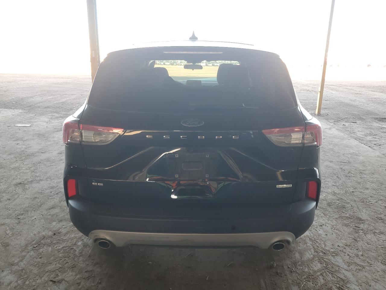 2020 Ford Escape Se - Фото 6