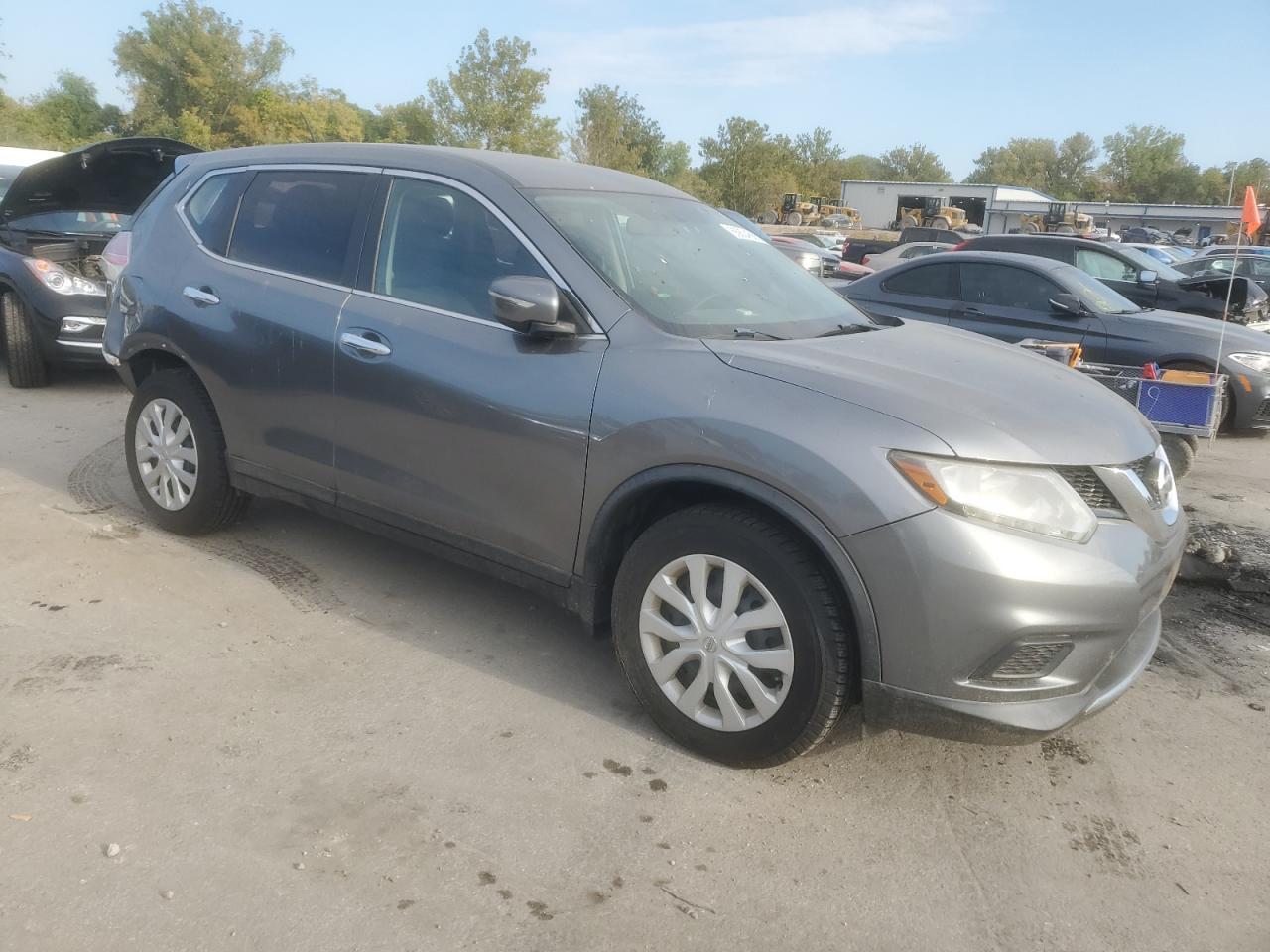 2015 Nissan Rogue S - Фото 4