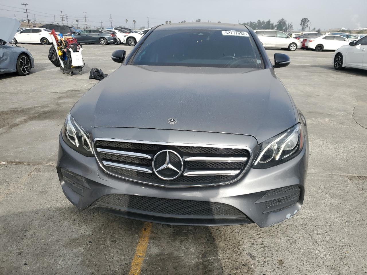 2018 Mercedes-Benz E 300 - Фото 5
