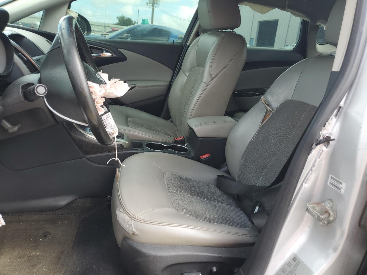 2016 Buick Verano - Image 7