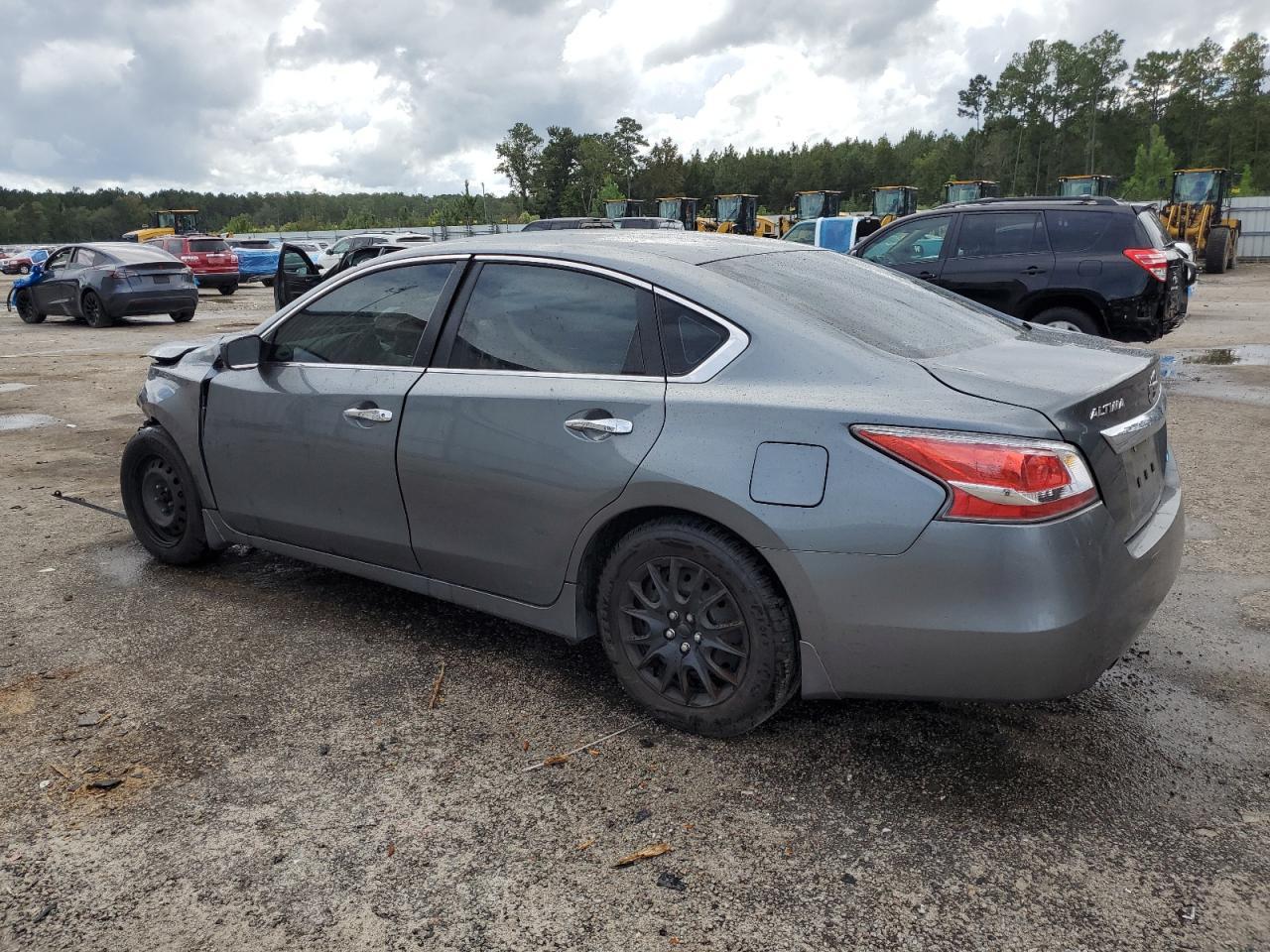 2014 Nissan Altima 2.5 - Фото 2