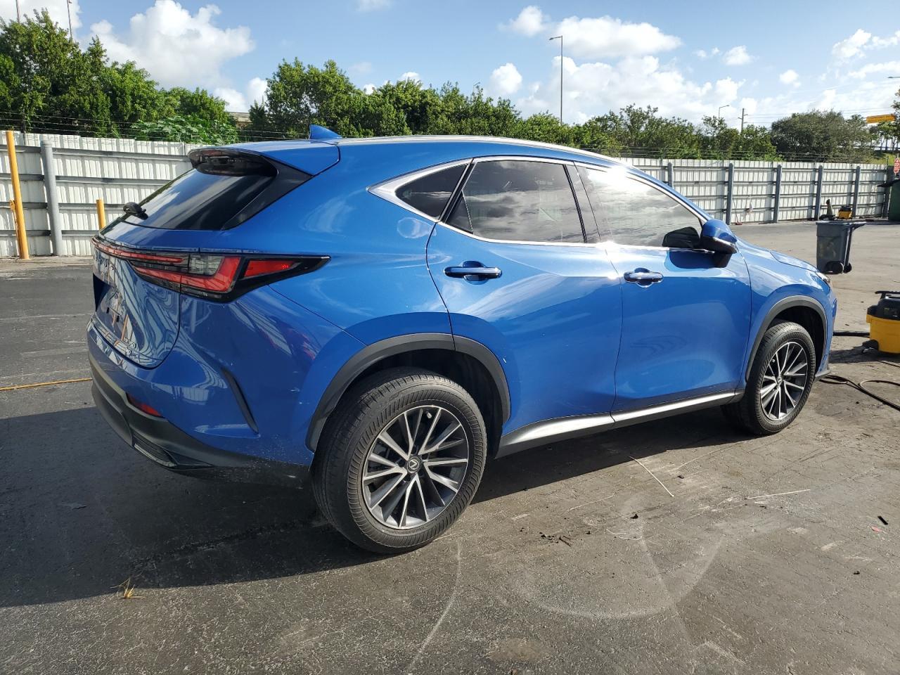 2022 Lexus Nx 350 - Фото 3