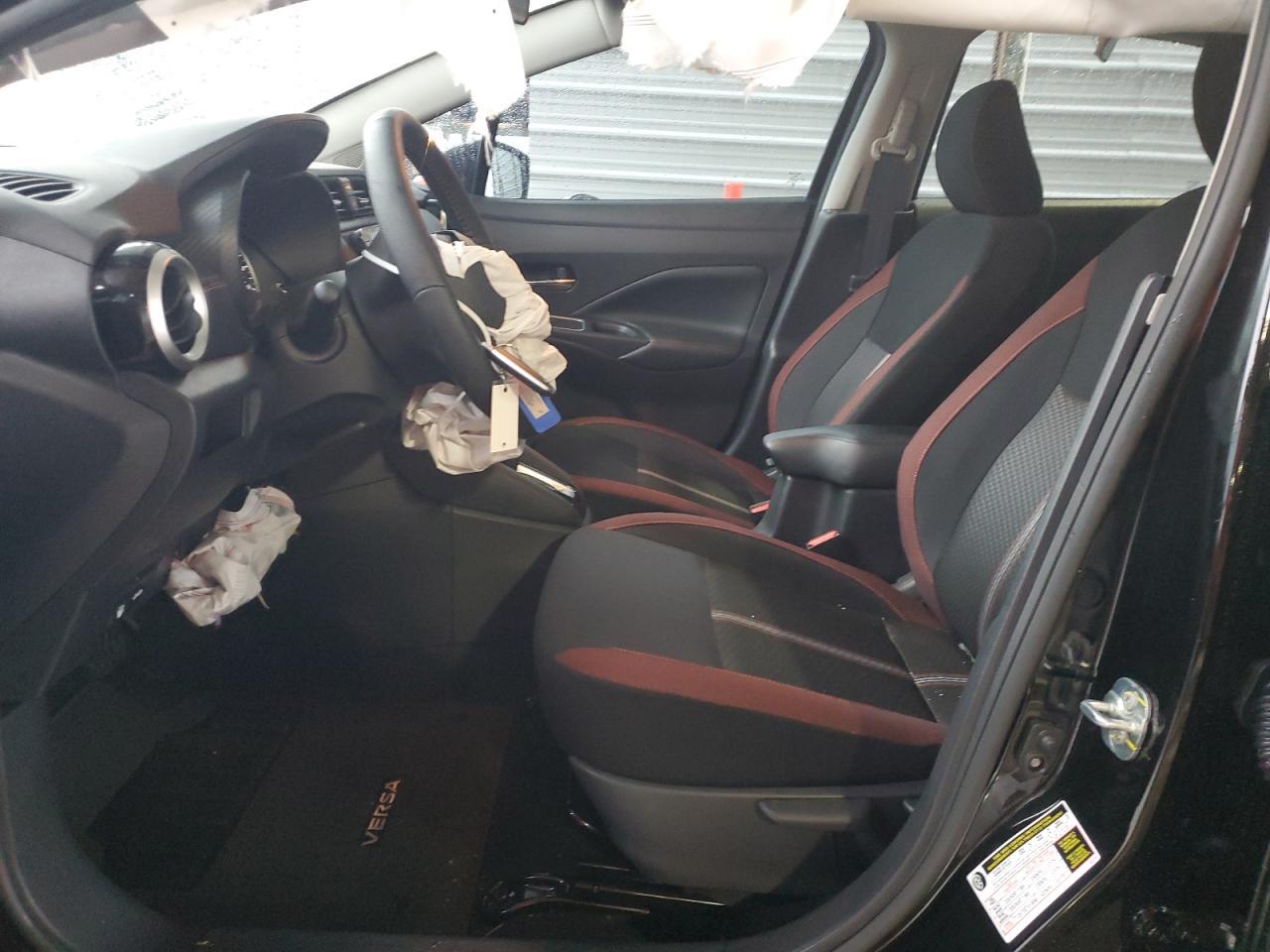 2025 Nissan Versa Sr - Фото 7