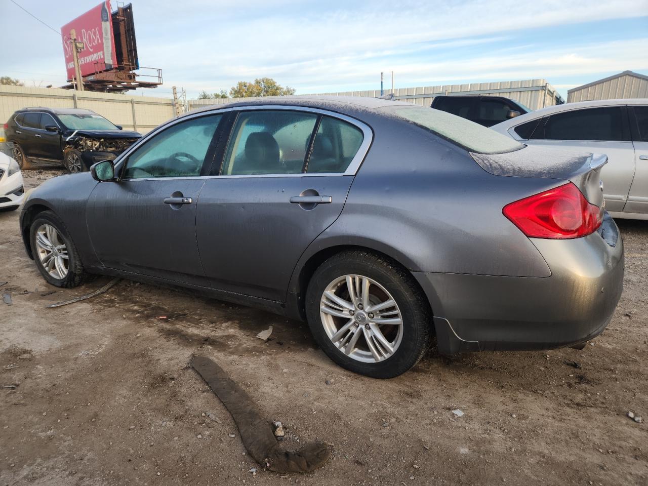2011 Infiniti G37 - Image 2