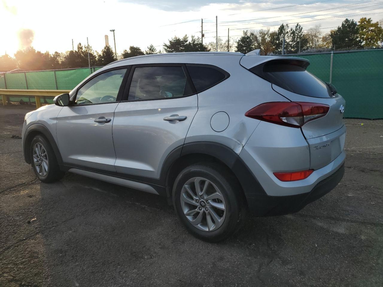 2018 Hyundai Tucson Sel - Фото 2