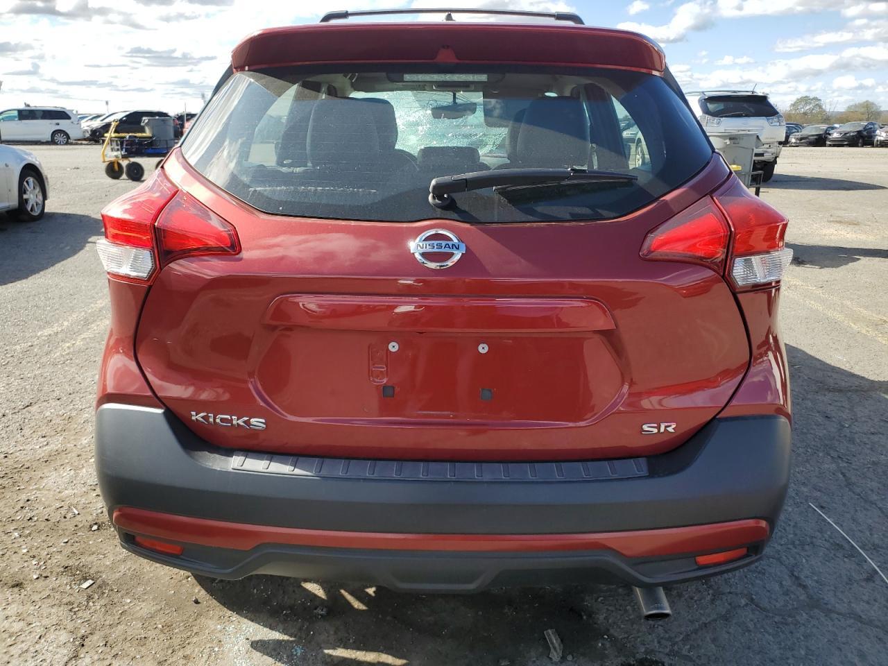 2019 Nissan Kicks S - Фото 6