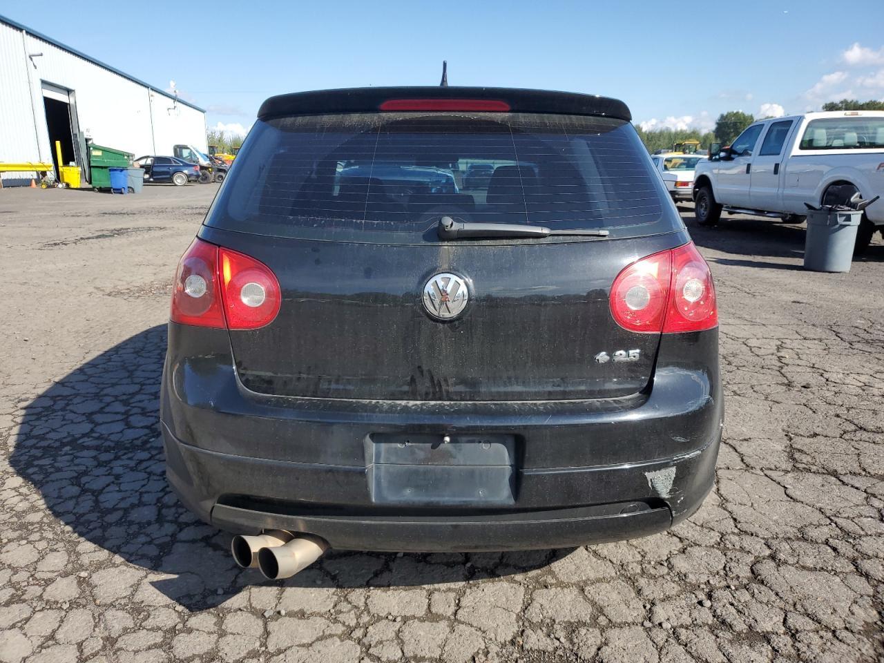 2008 Volkswagen Rabbit - Image 6
