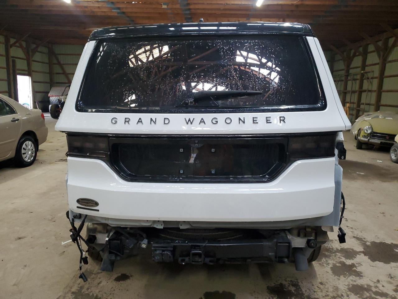 2023 Jeep Grand Wagoneer Series Ii - Image 6