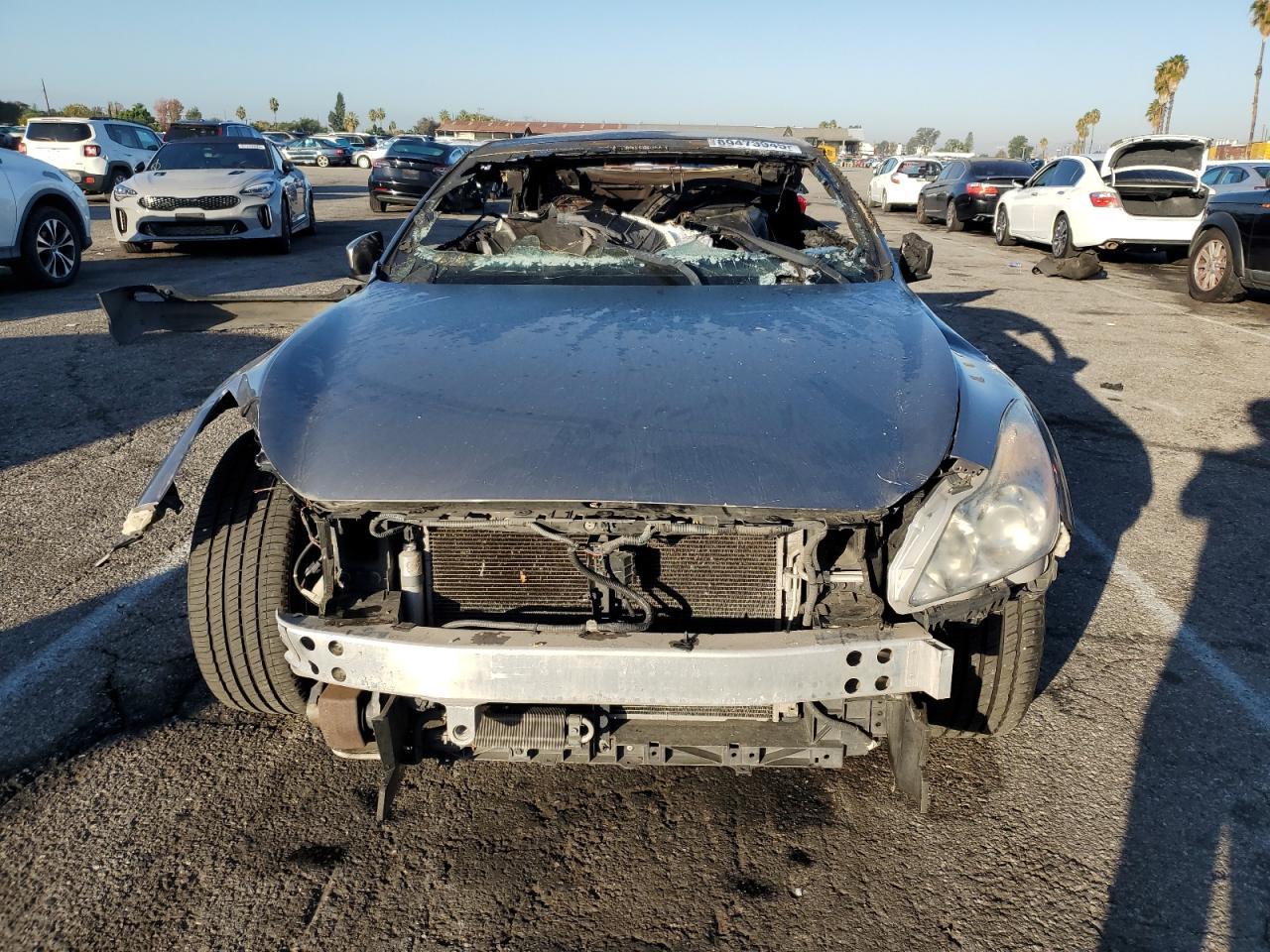 2009 Infiniti G37 Base - Image 5