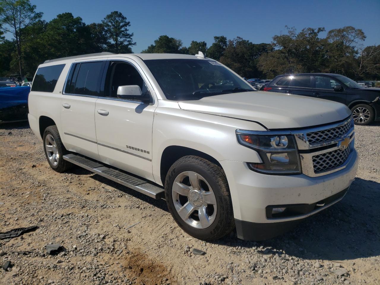 2017 Chevrolet Suburban C1500 Lt - Фото 4