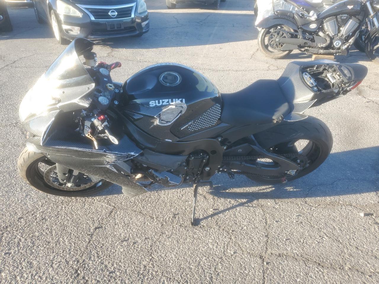 2024 Suzuki Gsx-R600 - Фото 3