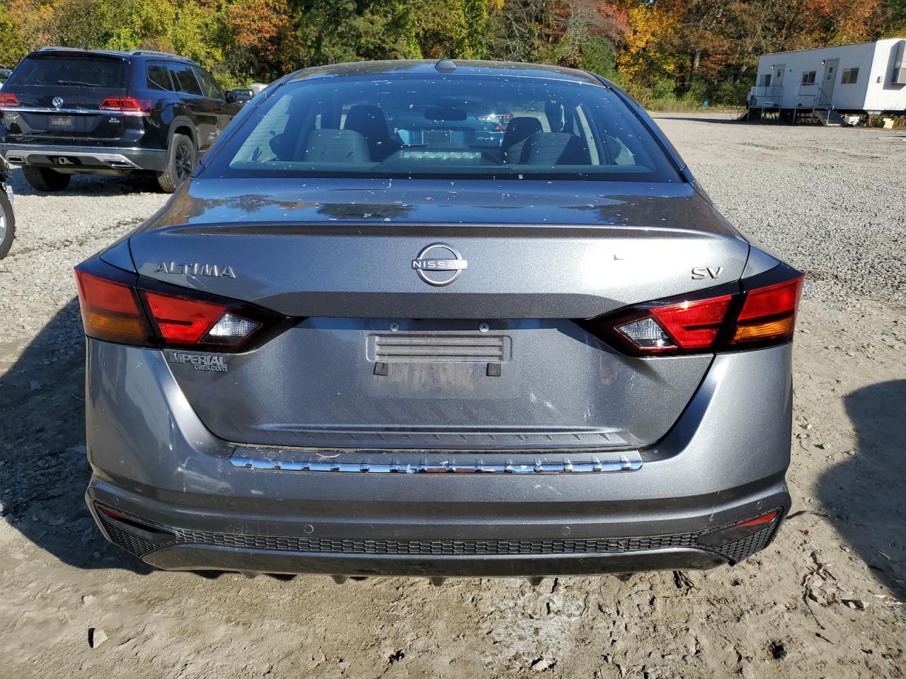 2023 Nissan Altima Sv - Image 6