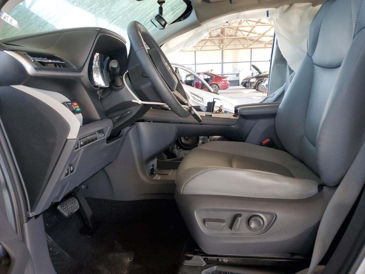 2021 Toyota Sienna Xle - Image 7
