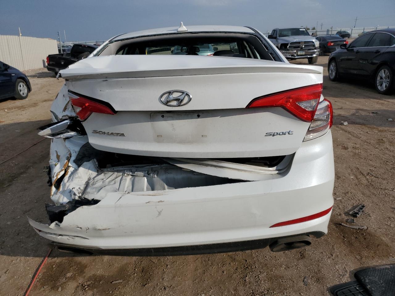 2017 Hyundai Sonata Sport - Image 6