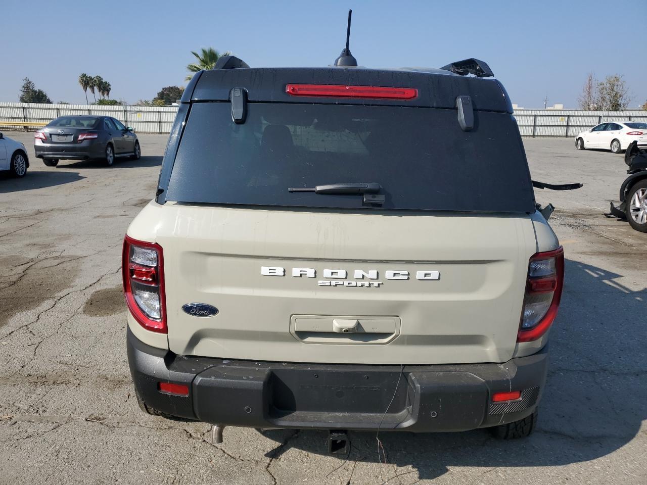 2025 Ford Bronco Sport Badlands - Image 6