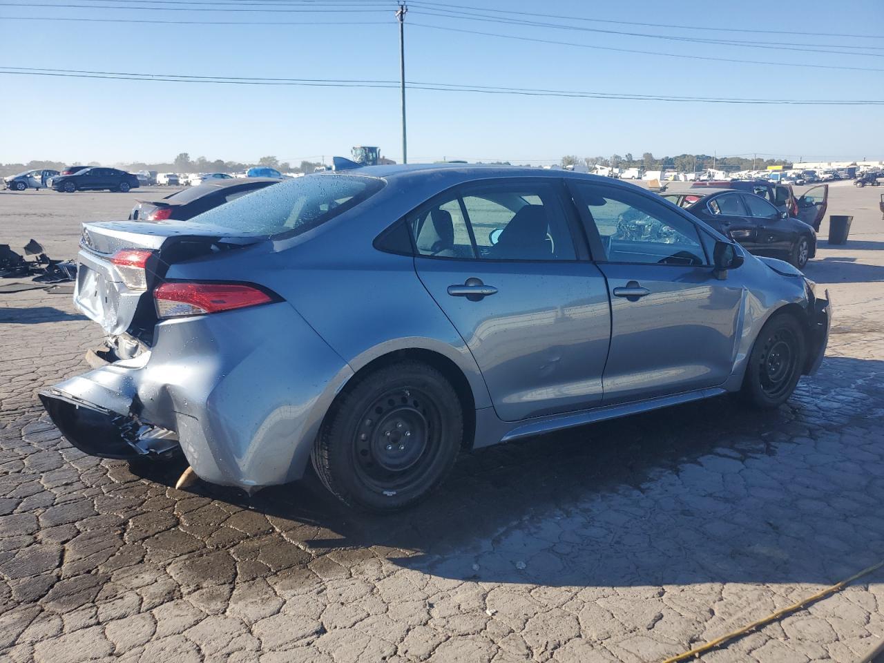 2021 Toyota Corolla Le - Фото 3