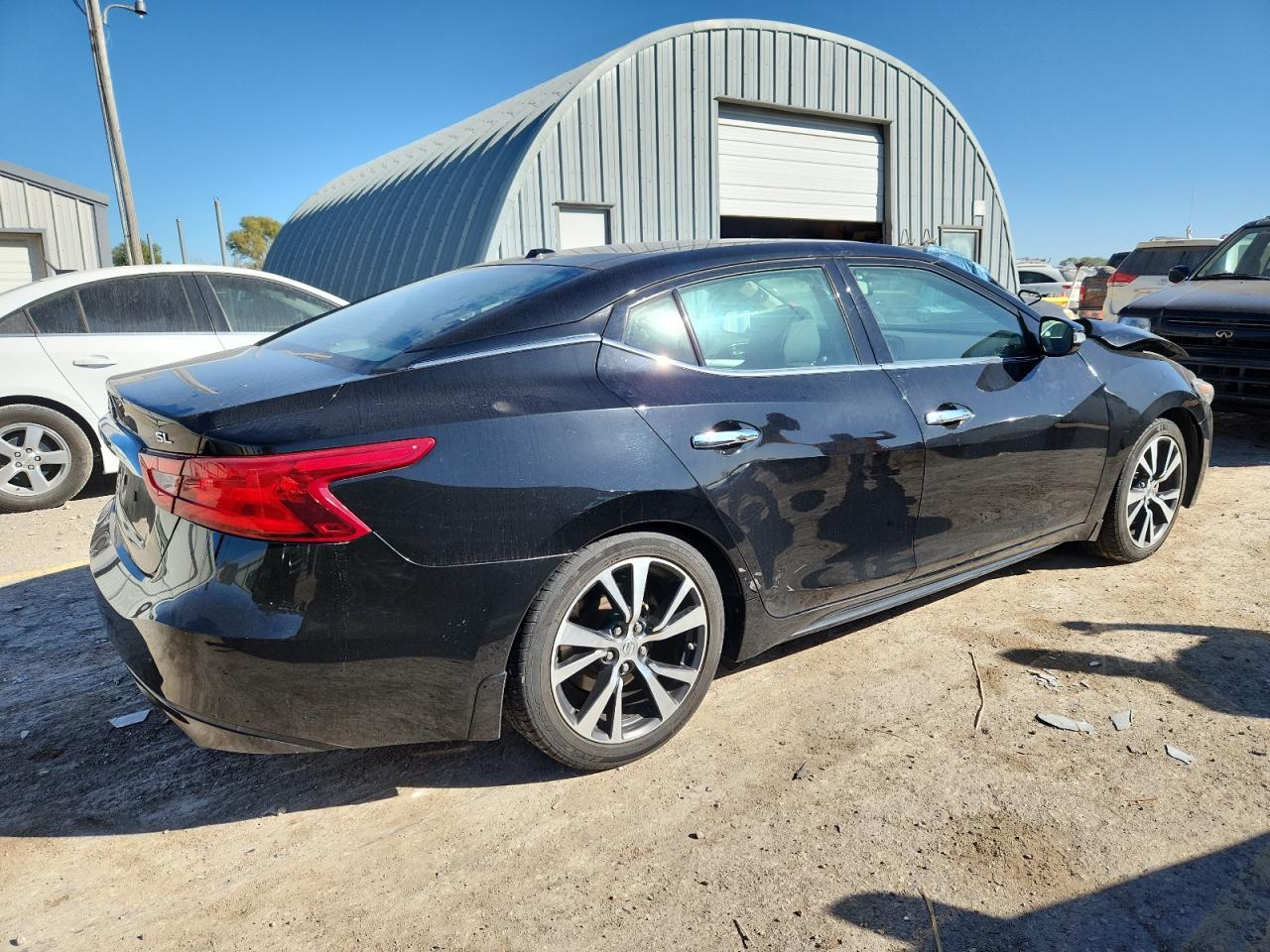 2017 Nissan Maxima 3.5S - Image 3