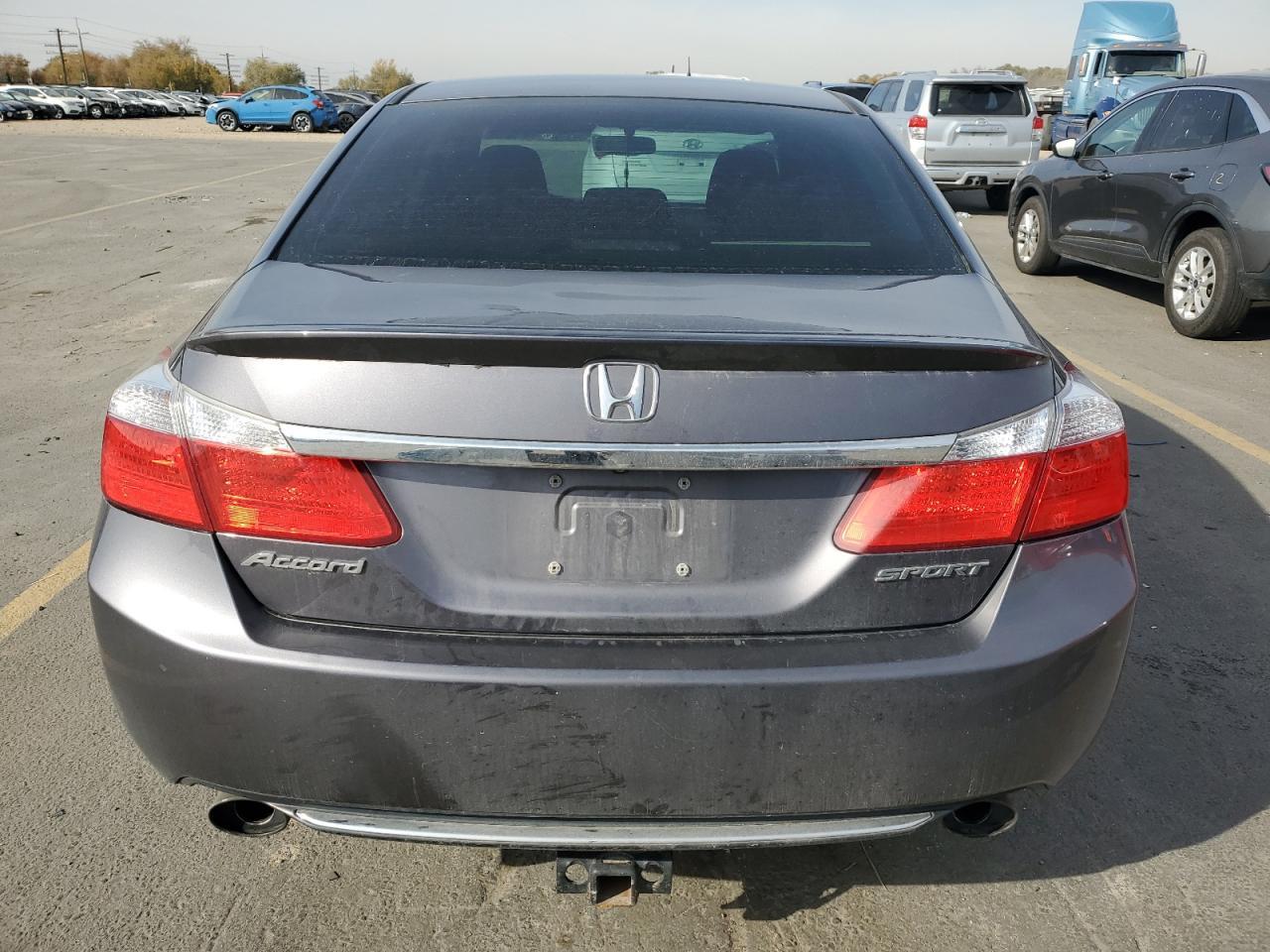 2014 Honda Accord - Image 6