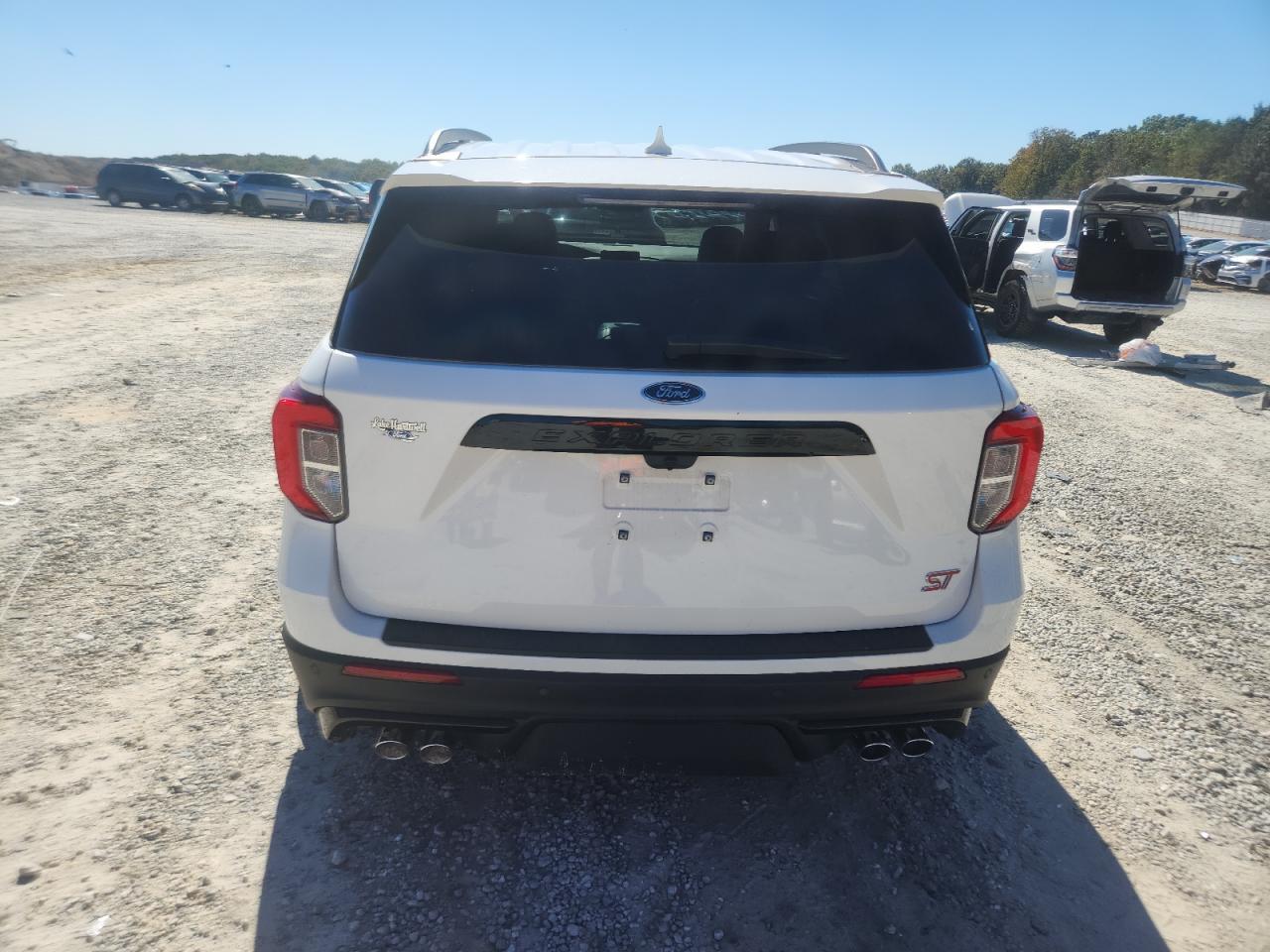 2022 Ford Explorer St - Image 6