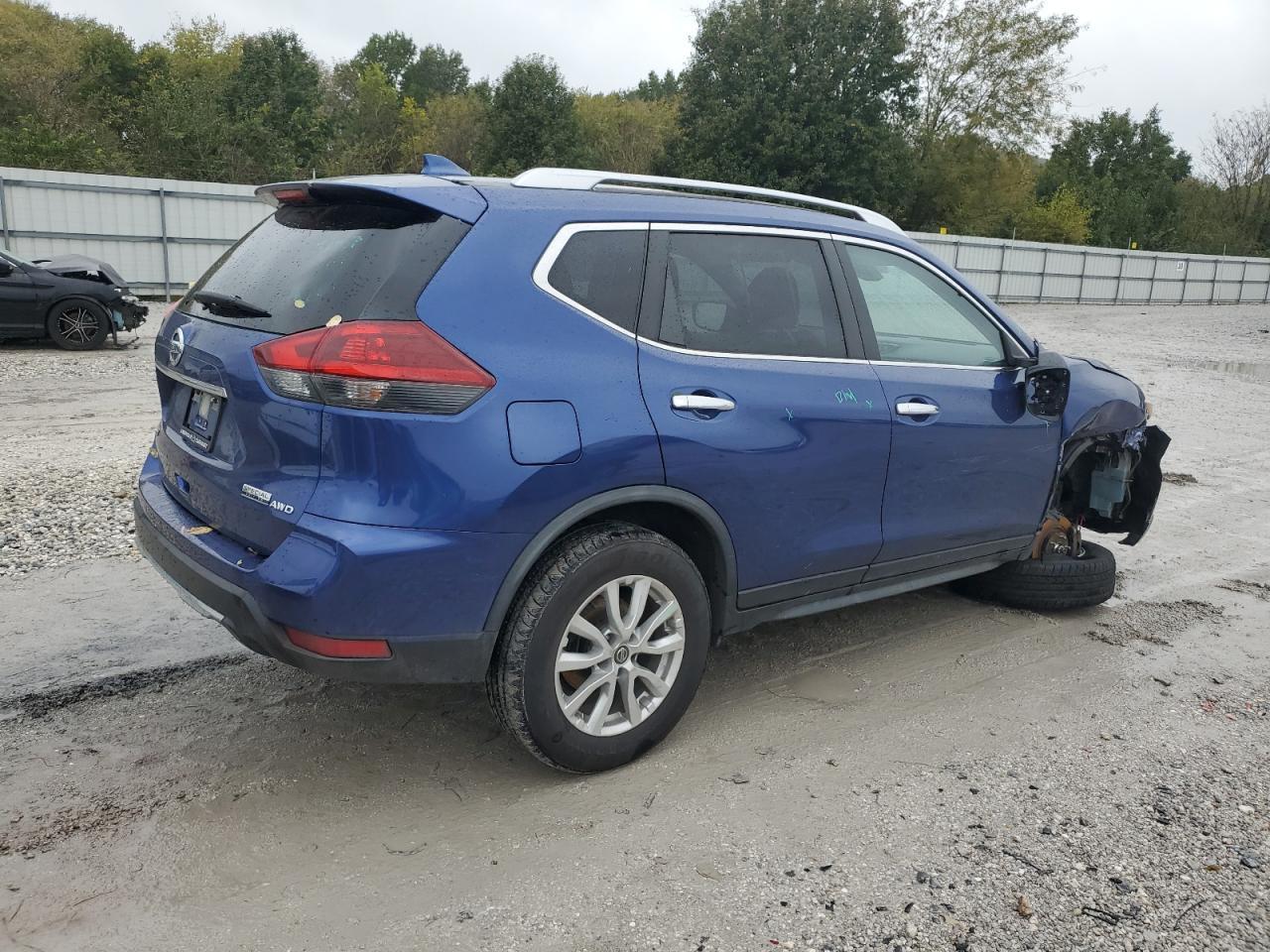 2020 Nissan Rogue S - Image 3