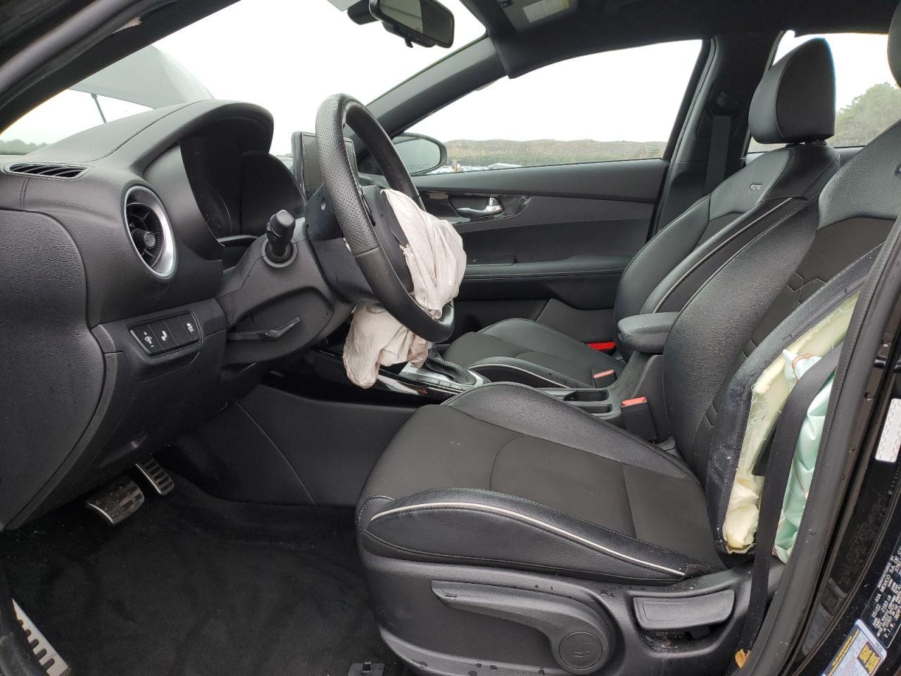 2022 Kia Forte Gt Line - Фото 7